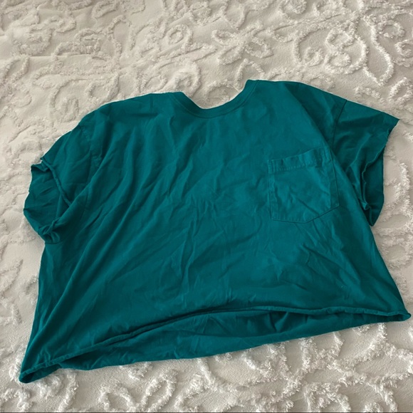 🤍T-Shirt🤍 - Picture 3 of 4